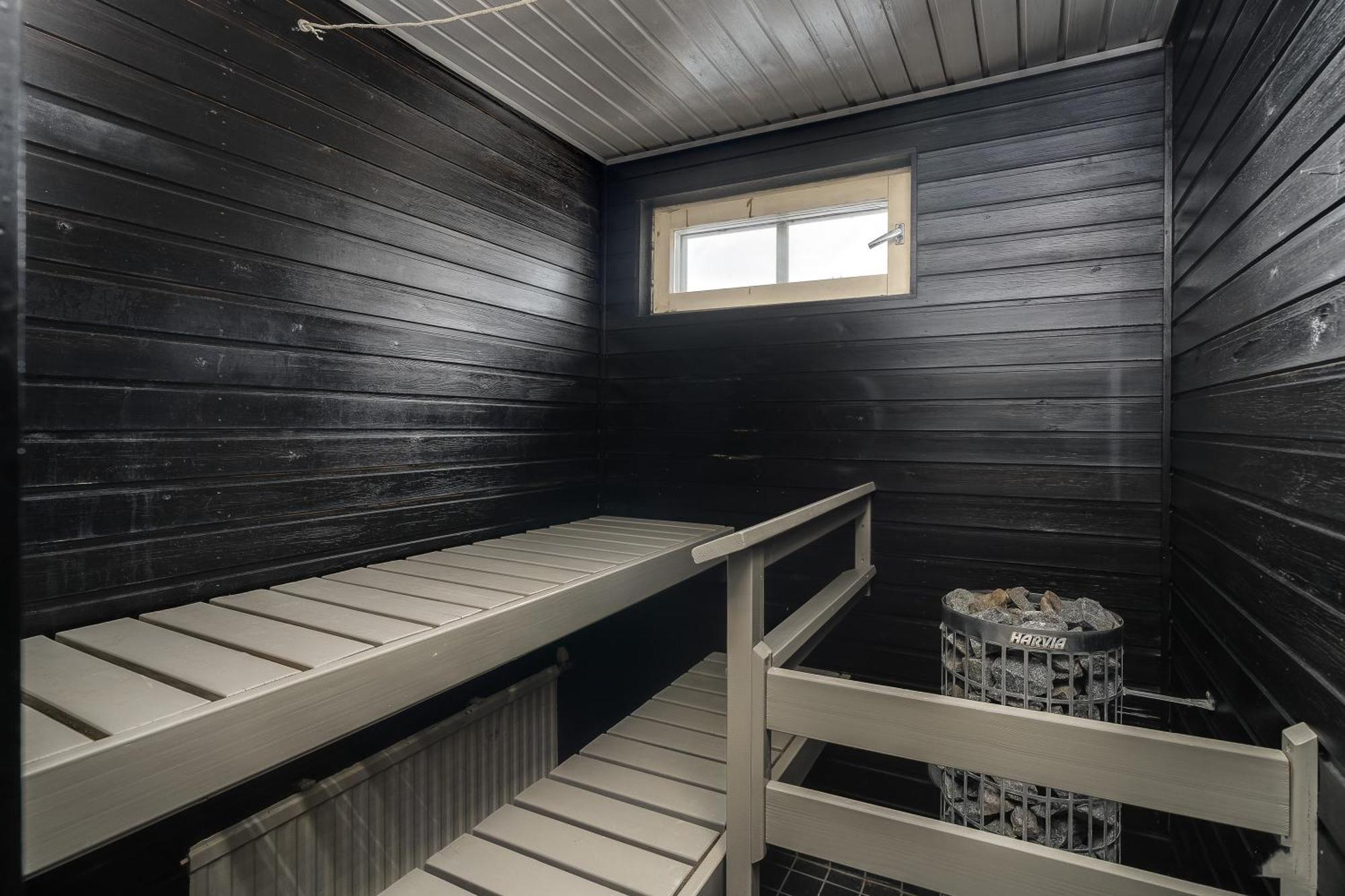 Private Rooms Near Metro, Free Parking,Direct Bus From Airport Helsinki Exterior photo